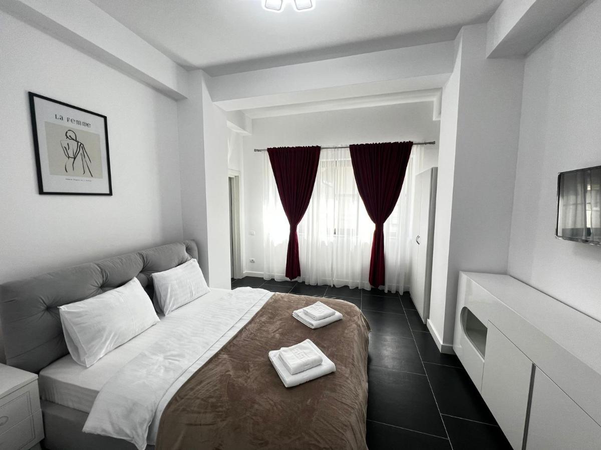 Cozy Aparthotel - Central City Сучеава Екстериор снимка