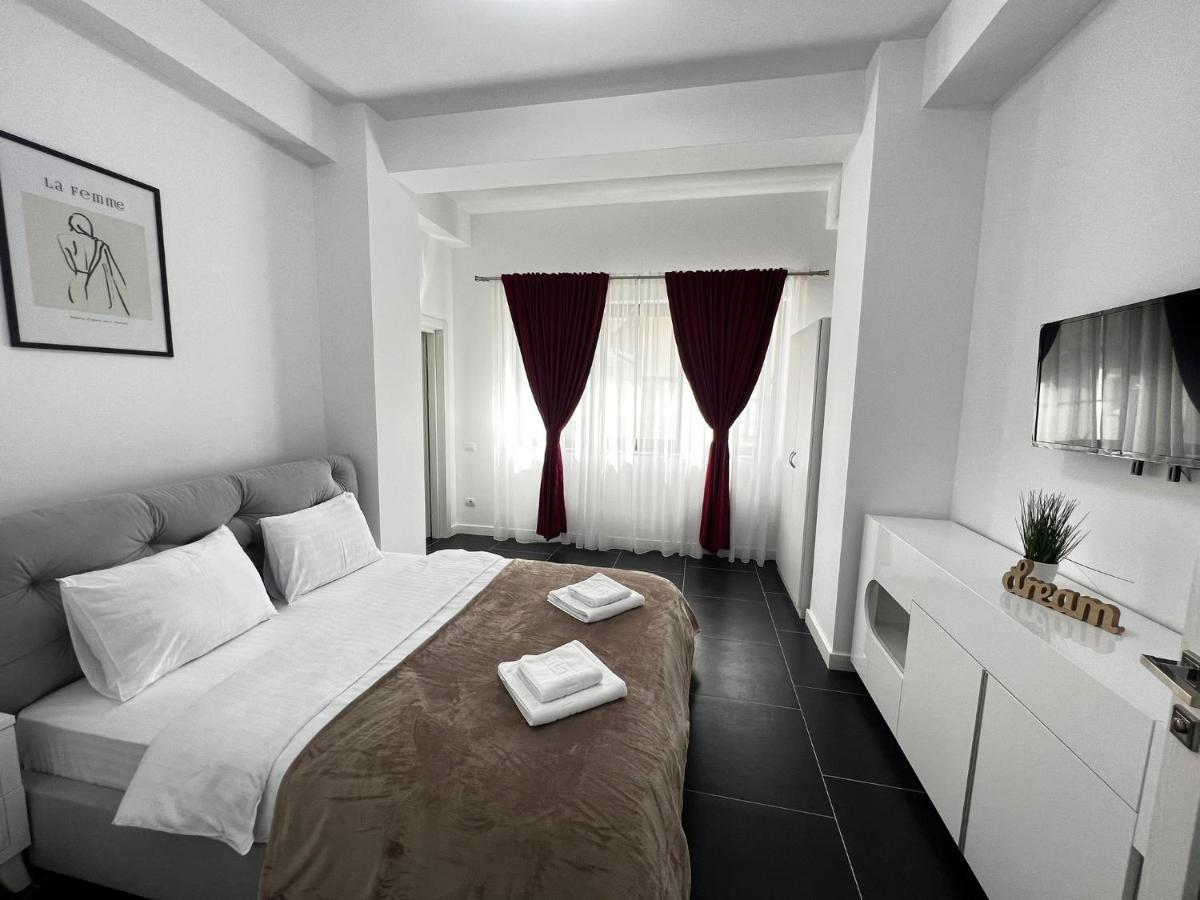 Cozy Aparthotel - Central City Сучеава Екстериор снимка