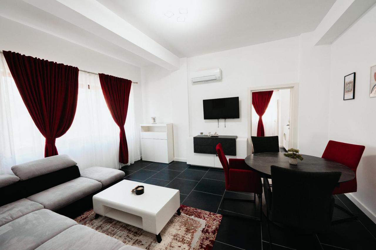 Cozy Aparthotel - Central City Сучеава Екстериор снимка