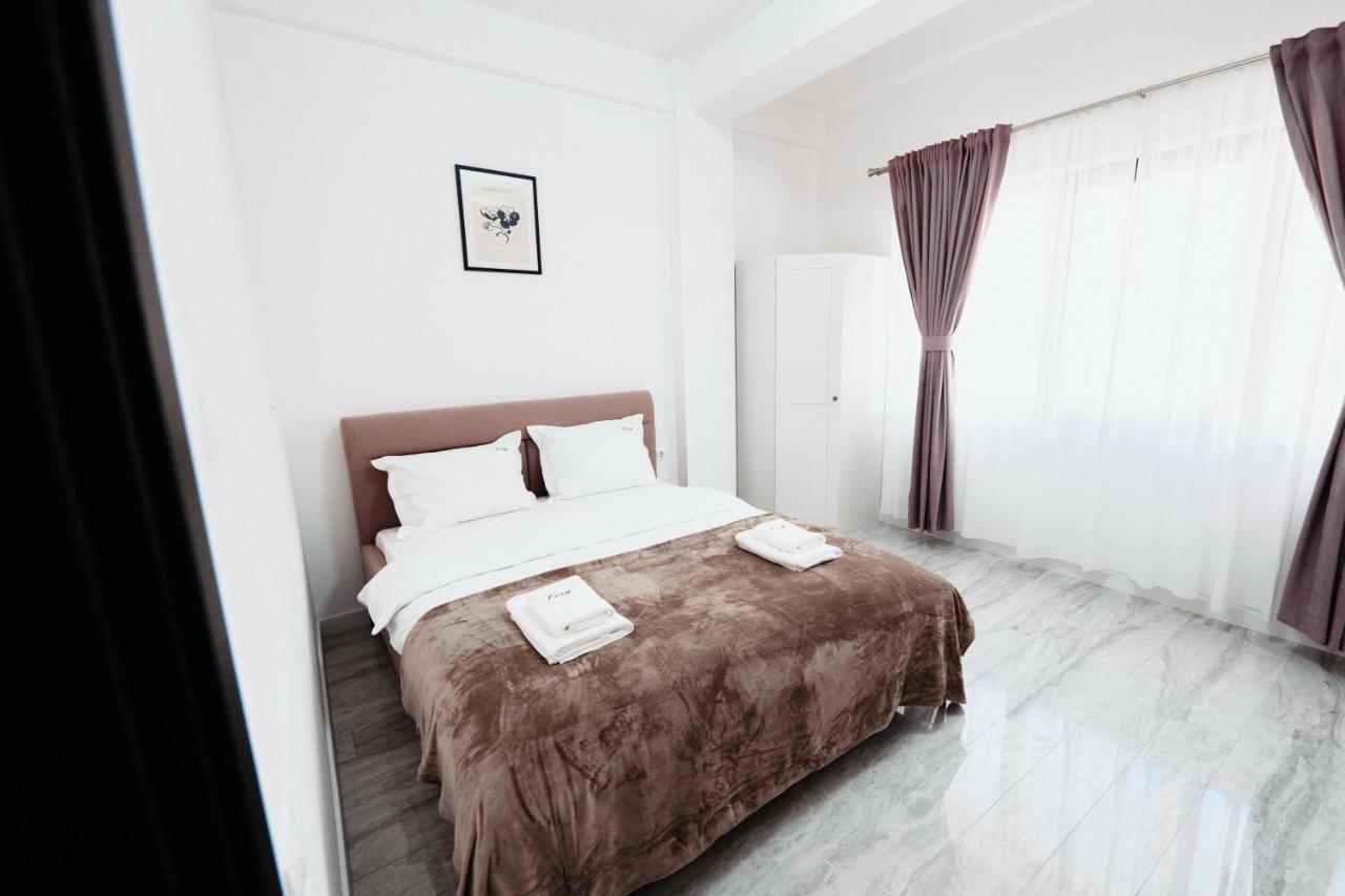 Cozy Aparthotel - Central City Сучеава Екстериор снимка