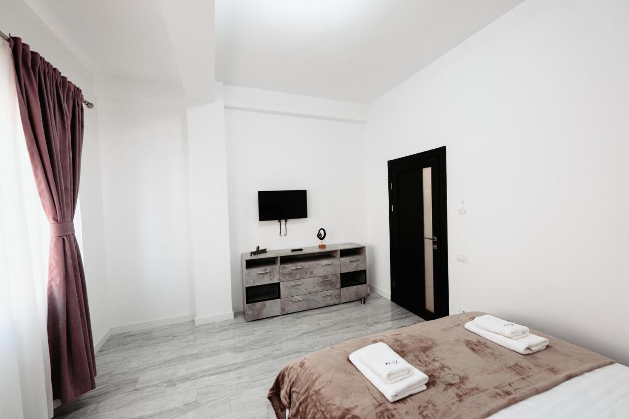 Cozy Aparthotel - Central City Сучеава Екстериор снимка